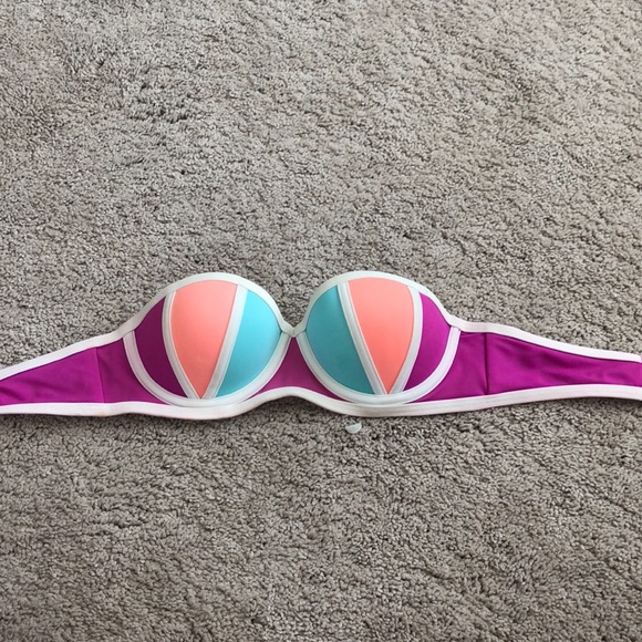 PINK Victoria's Secret Other - A PINK swim top
